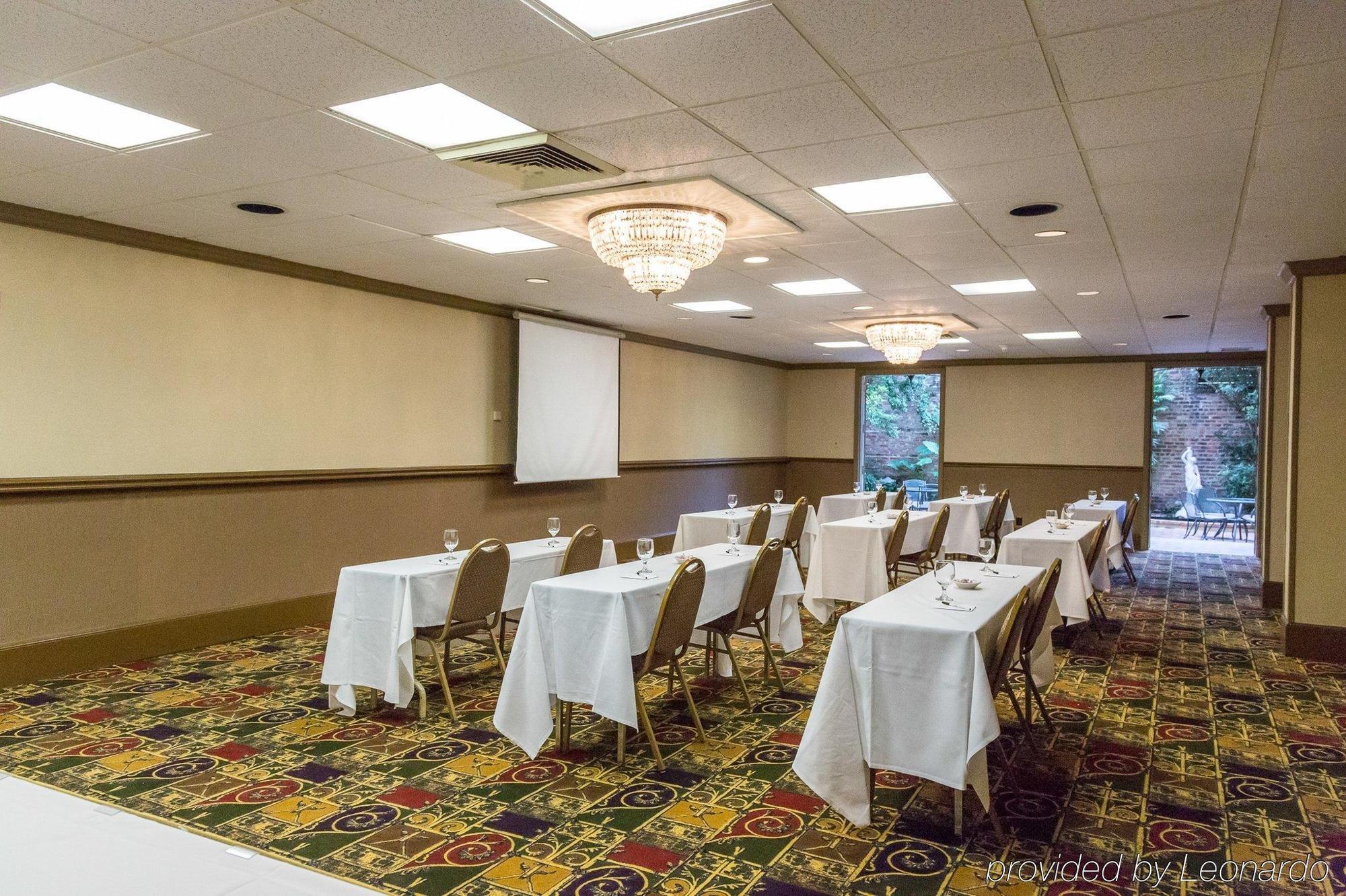 Holiday Inn Hotel French Quarter-Chateau Lemoyne By Ihg New Orleans Exterior photo