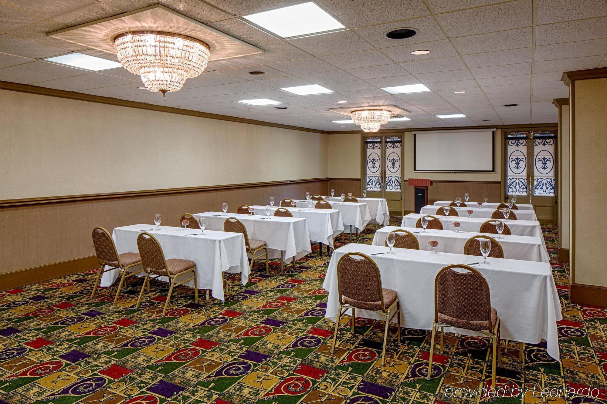 Holiday Inn Hotel French Quarter-Chateau Lemoyne By Ihg New Orleans Exterior photo