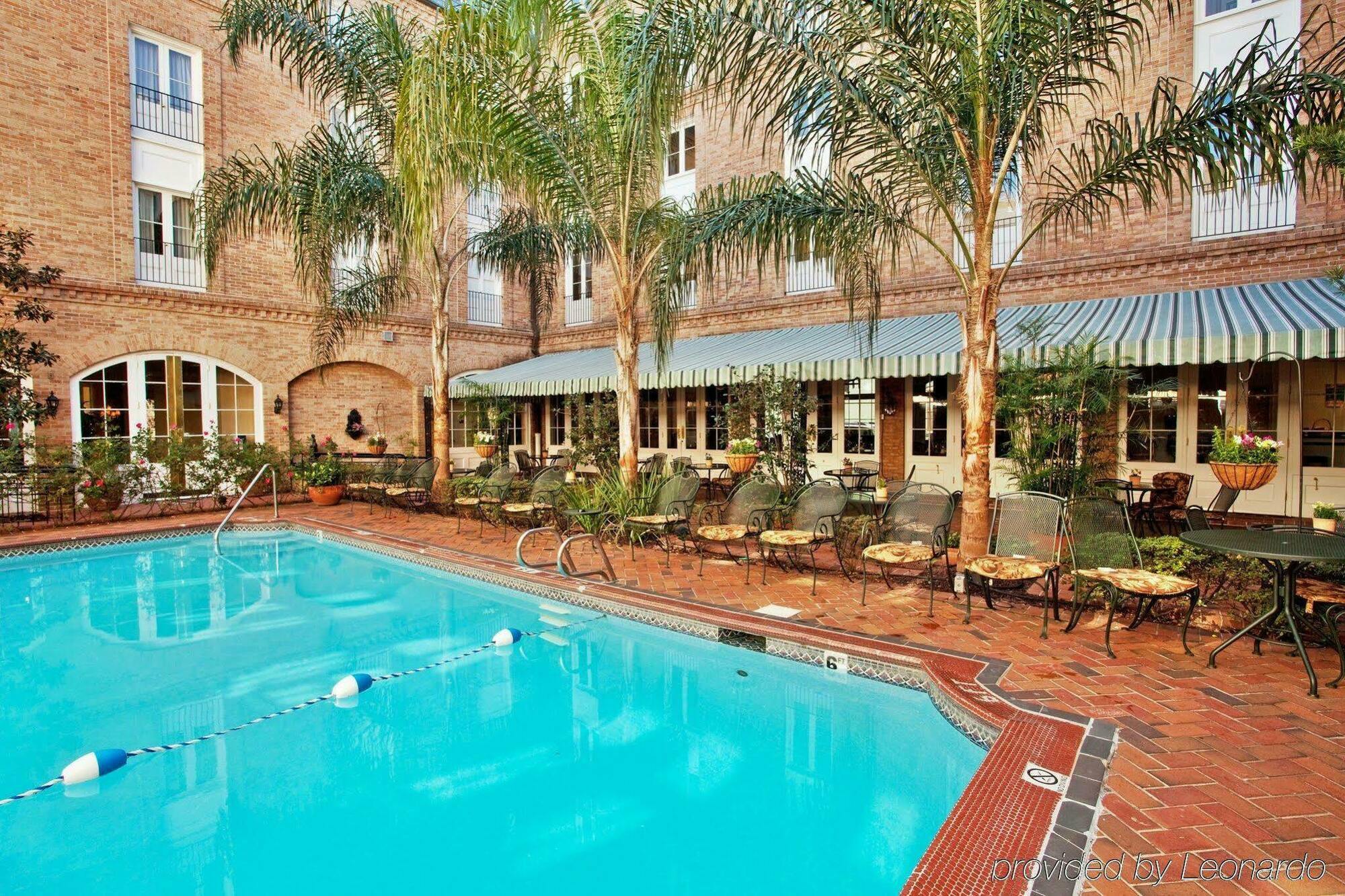 Holiday Inn Hotel French Quarter-Chateau Lemoyne By Ihg New Orleans Exterior photo